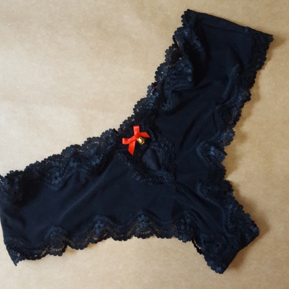 Victoria's secret Christmas jingle belle cheeky - Picture 2 of 4